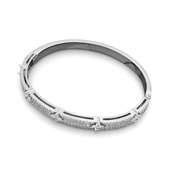 White Gold Cubic Zirconia Clover Flower Bangle Bracelet - Picture 2 of 3